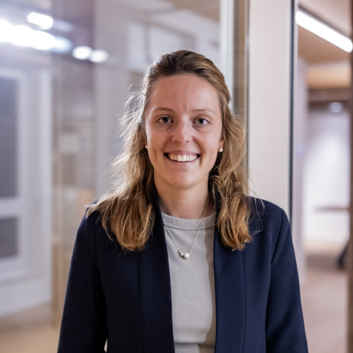 Eva Forster Porträt hoch